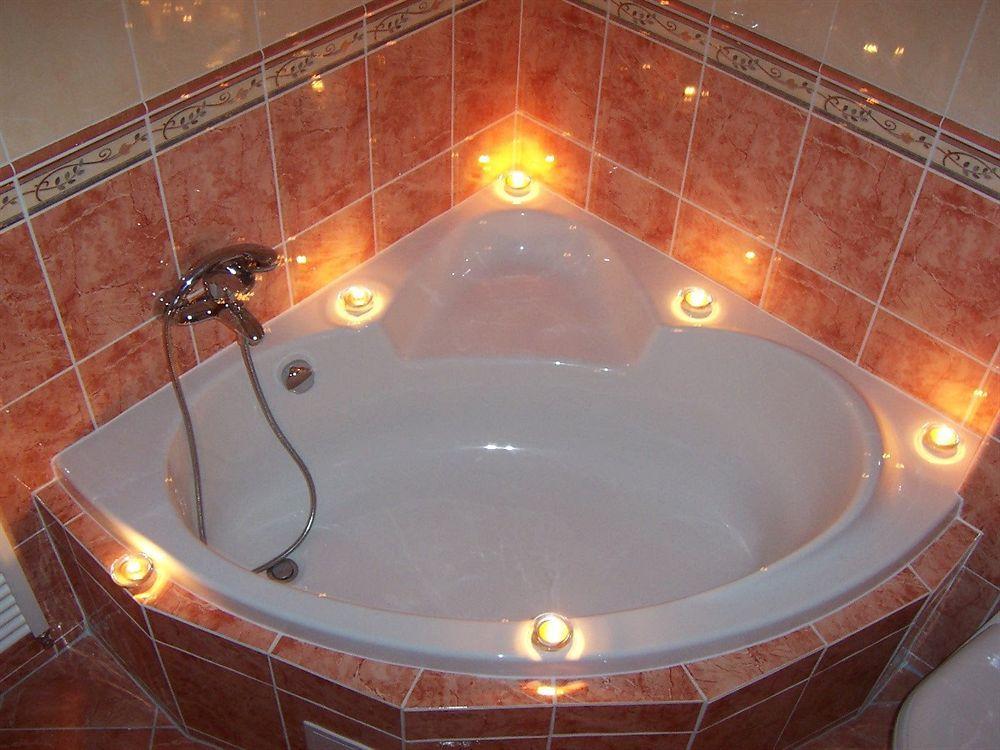 Hotel Palace Plzeň Kültér fotó